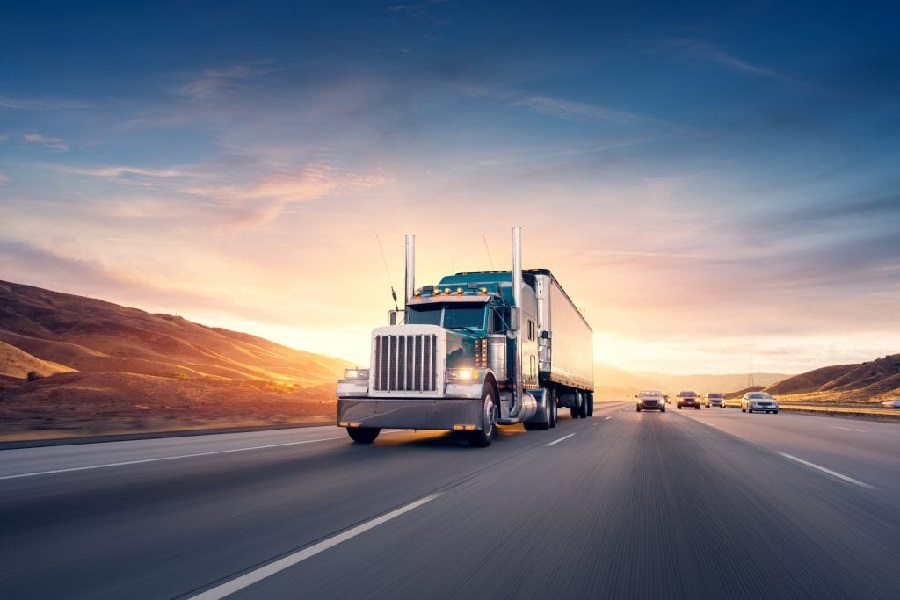 COMMERCIAL TRUCK INSURANCE